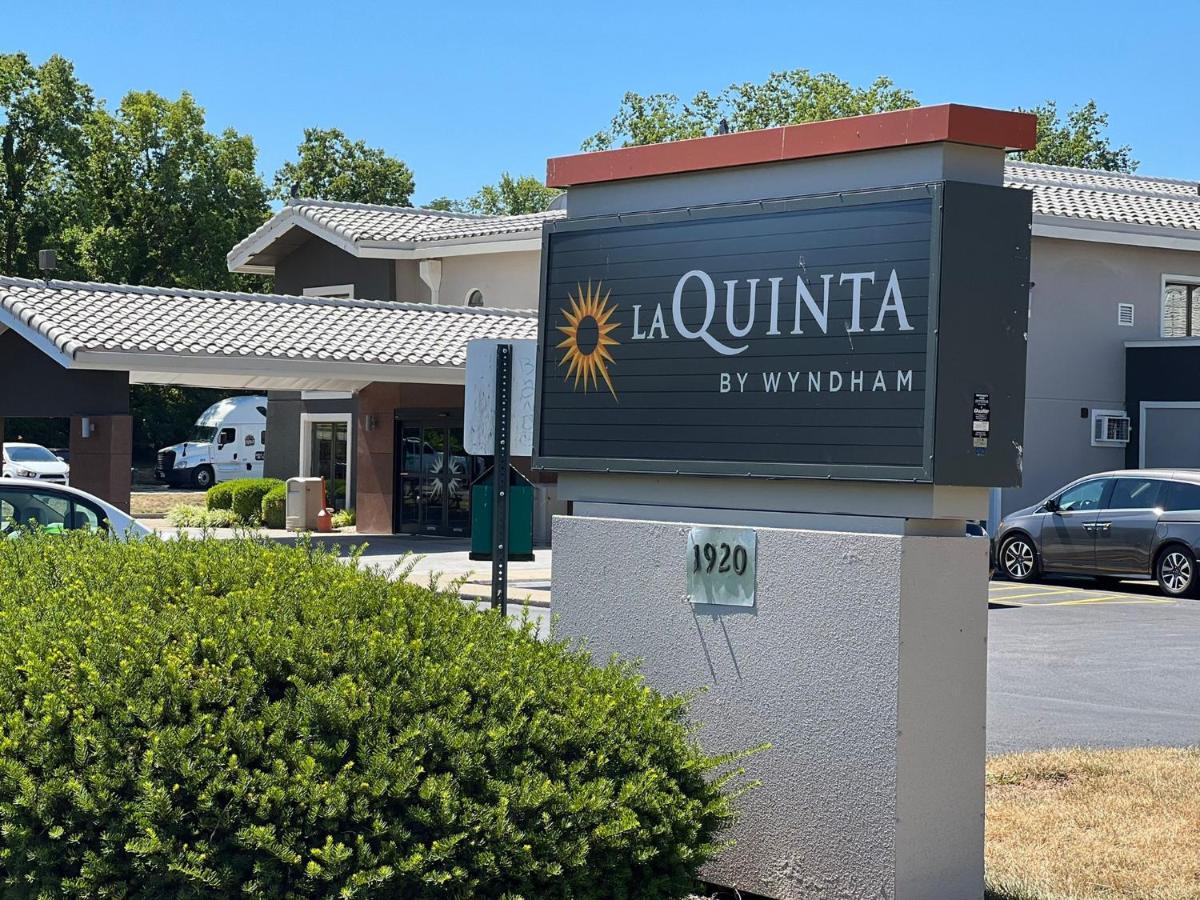 La Quinta Inn Lexington-Horse Park Экстерьер фото