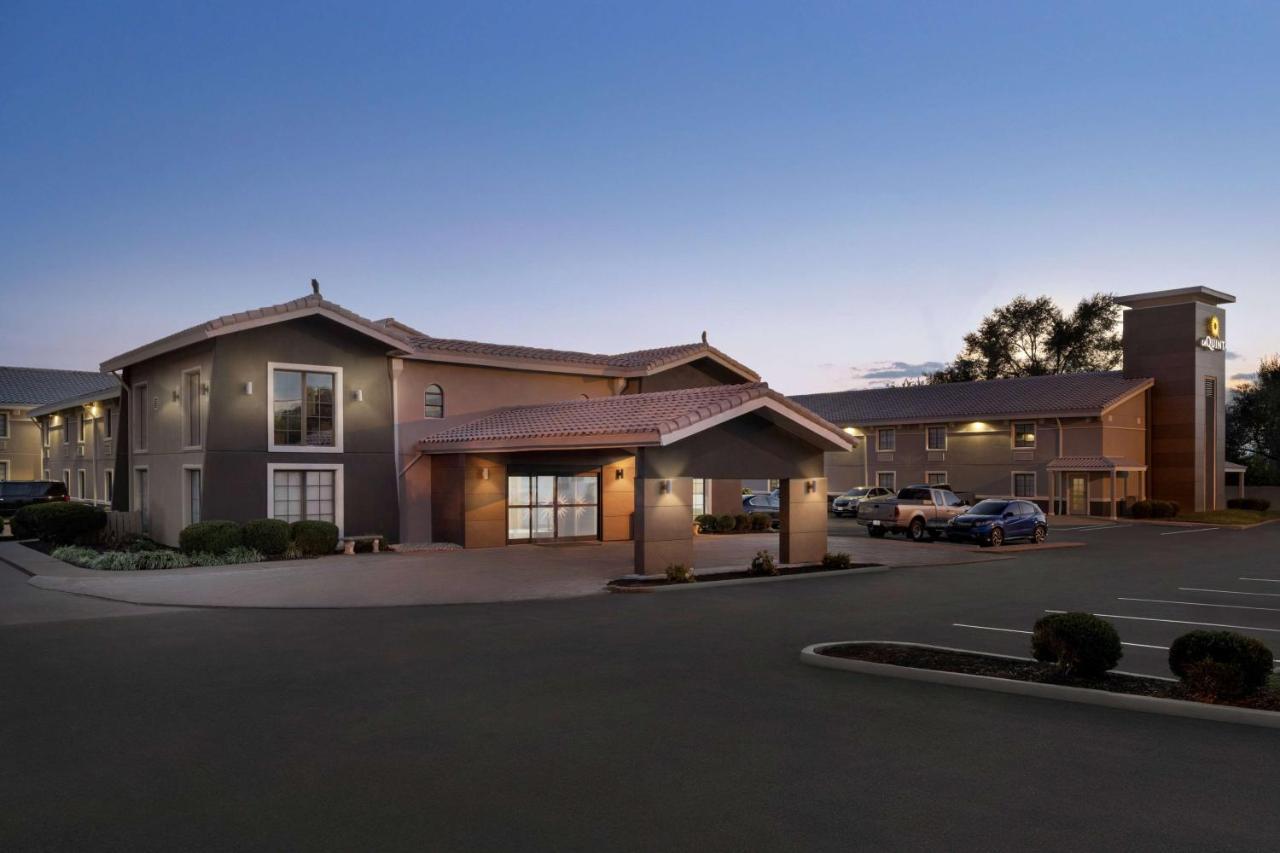 La Quinta Inn Lexington-Horse Park Экстерьер фото