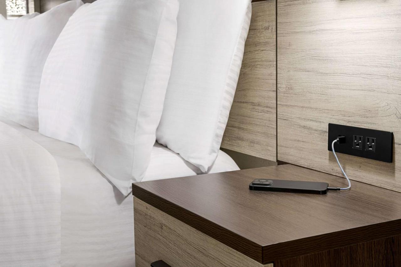 La Quinta Inn Lexington-Horse Park Экстерьер фото